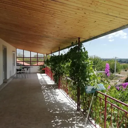 Apartment Elena